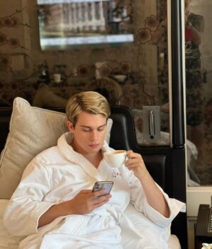 Nicholas Galitzine Instagram - For old times sake ;)