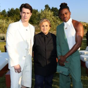 Nicholas Galitzine Instagram - Fendi boy had a fun weekend @silviaventurinifendi delivered a stunning collection I can’t wait to wear. So proud to represent this brand. Coming to a city near you… #FendiSS24 @silviaventurinifendi @fendi @delfinadelettrez