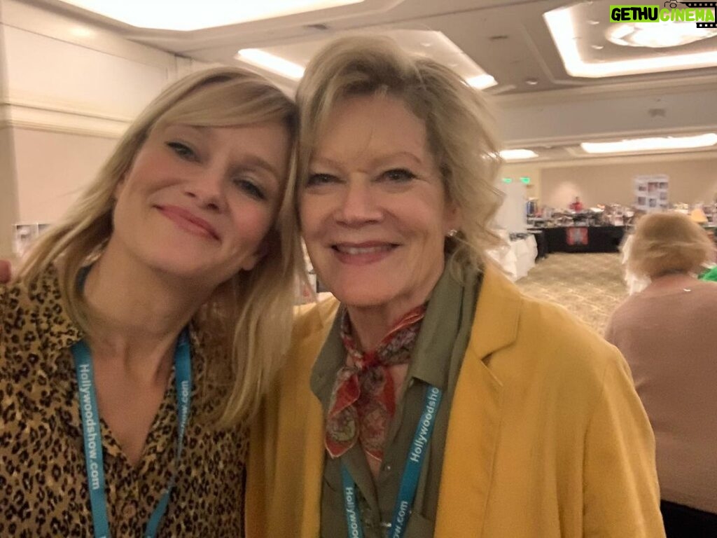 Nicholle Tom Instagram - I love how magical life is—nobody knows this— but #DebraMay and I are related & randomly the universe sat us next to each other today. My mom always said we looked alike! I have to agree!:) @deborahdelhoyo