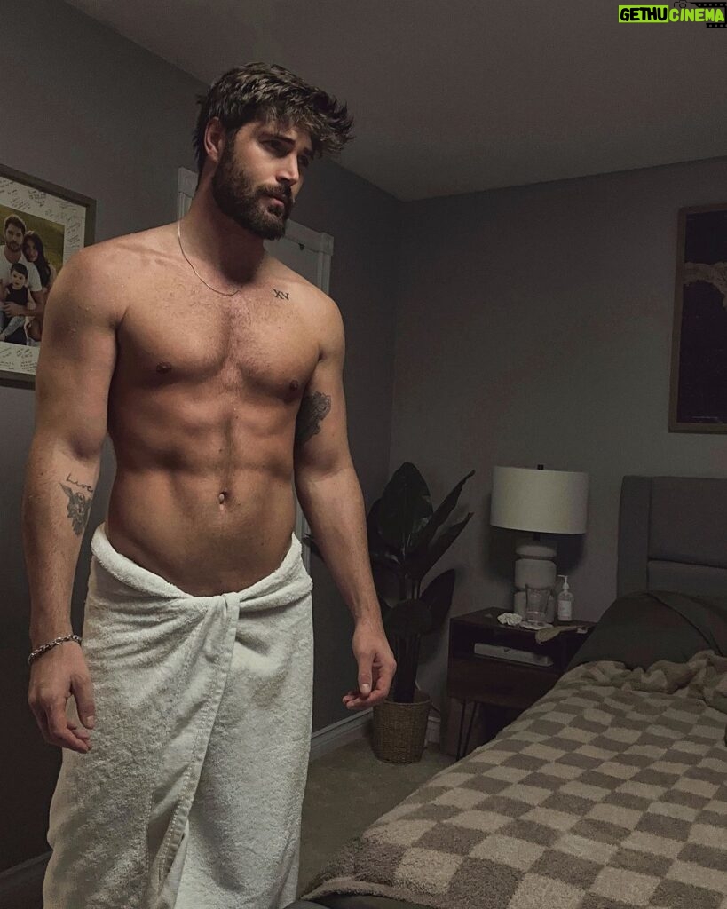 Nick Bateman Instagram - Another year younger 🥳