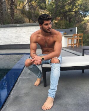Nick Bateman Instagram - 💭