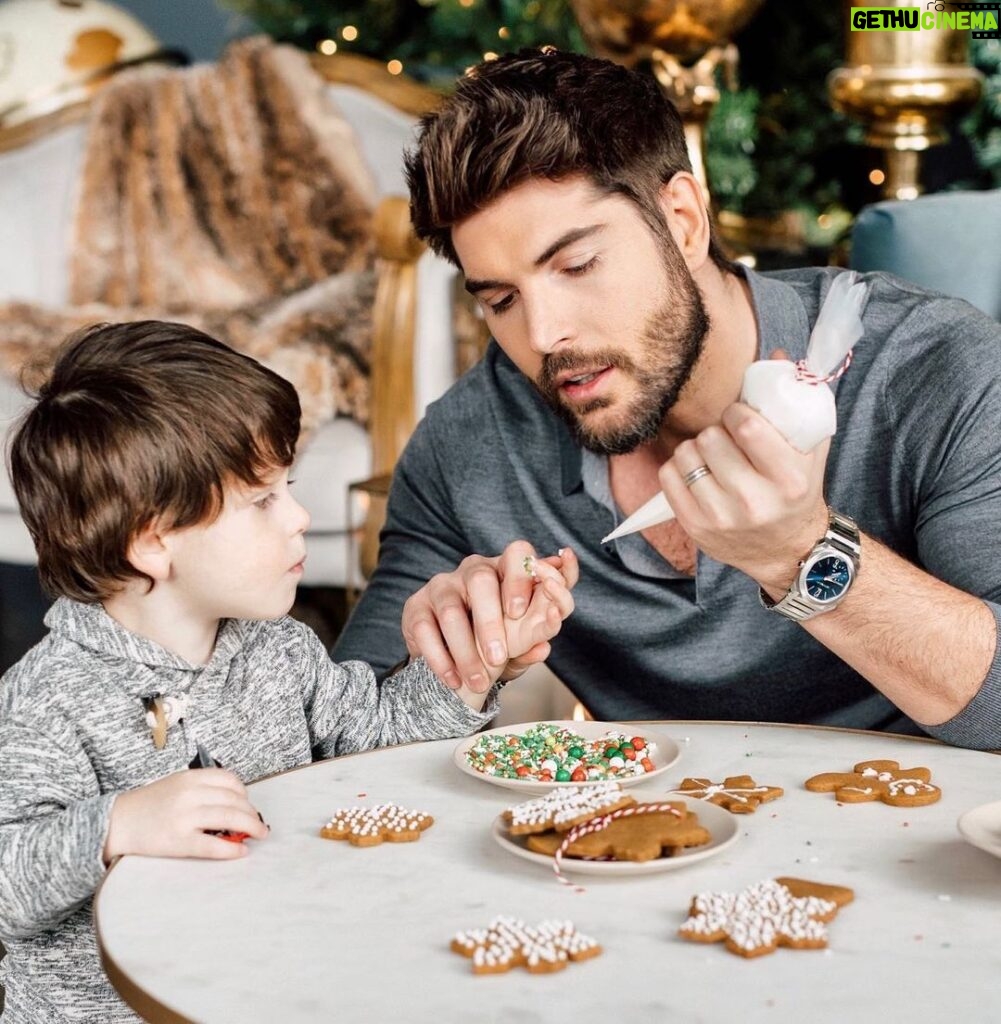 Nick Bateman Instagram - These were meant for Santa 🎅🏼 but try explaining that to a 2 yr old Toronto, Ontario
