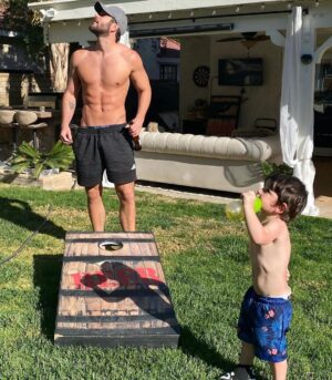 Nick Bateman Instagram - Champs 🤓🥸