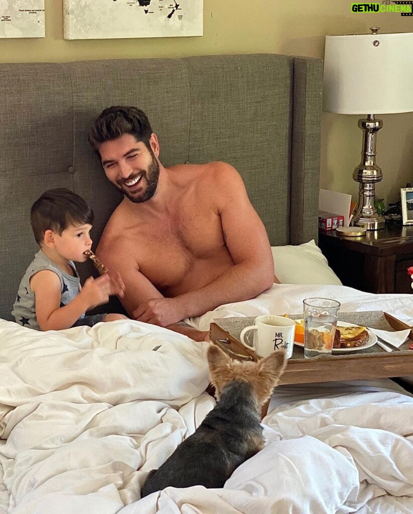 Nick Bateman Instagram - How a 21 month old made breakfast in bed for his old man ill never know... Happy Fathers Day to all the great dads out there 👊🏼 Los Angeles Mountains