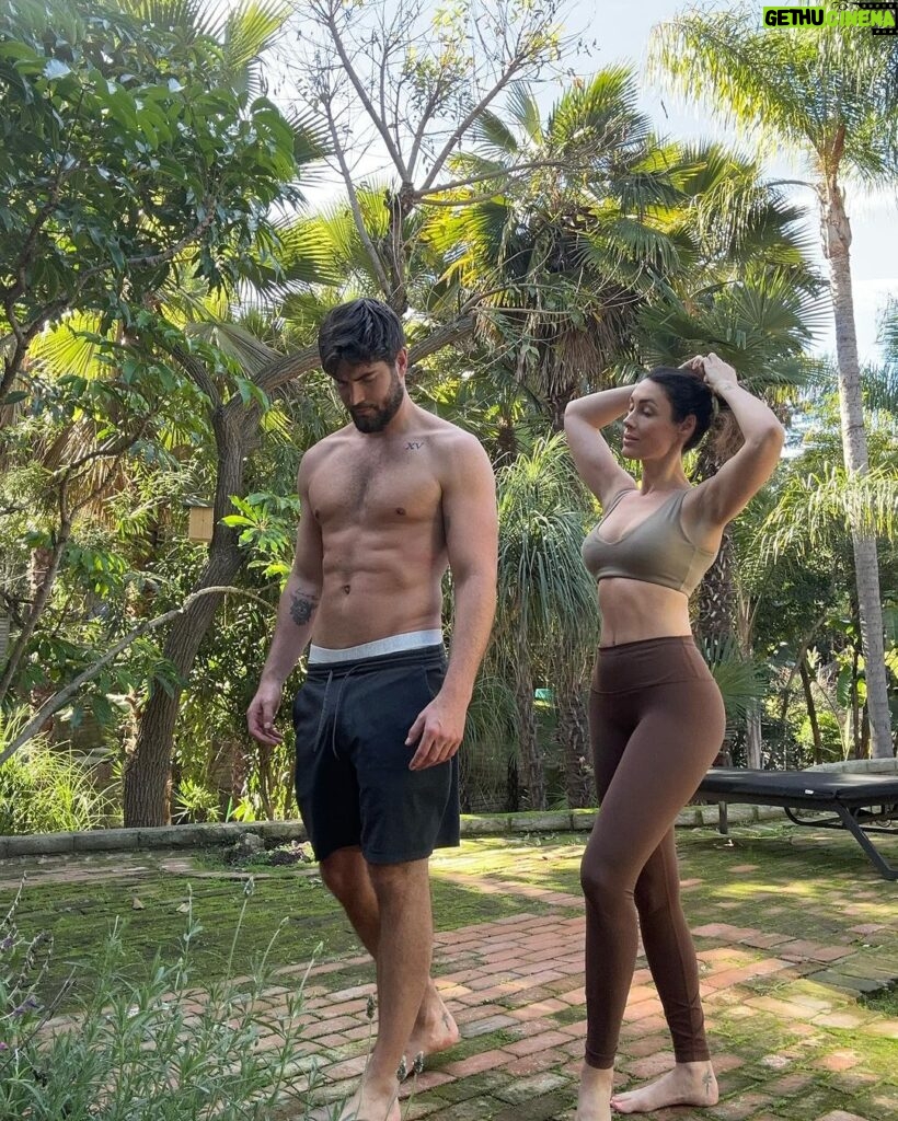 Nick Bateman Instagram - My jungle mama Los Angeles, California