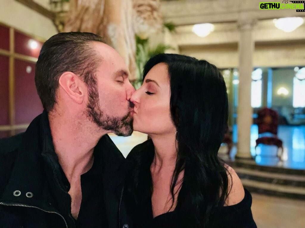 Nick Groff Instagram - Kiss the one you #love Happy New Year!! #2024 is going to be amazing!! #newyear Sending you all positive energy!! @tessagroff_