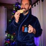 Nick Groff Instagram – Homemade cookies, matcha tea, no haunted abandoned building to sleep in  AND a house full of family love! What else could I ask for on this Holiday! Man it feels good to be a G ❤️