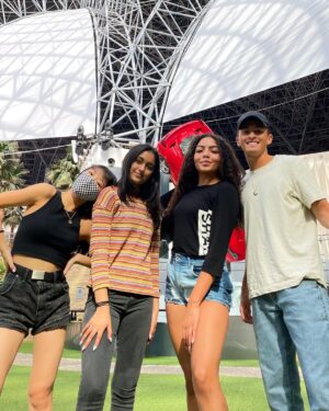 Nicky Andersen Instagram - What a lovely day today was <3 @ferrariworldabudhabi @yasisland @nowunited