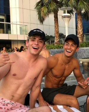 Nicky Andersen Instagram - Caption what that boy @joshbeauchamp said that made me crack up🤔