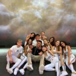Nicky Andersen Instagram - Just one big family <3 New music video out tomorrow🎥 (I just saw it & it is ABSOLUTELY INCREDIBLE) @nowunited #choreographer La Perle DXB