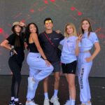 Nicky Andersen Instagram - Excited to see them perform tonight 🎤 @nowunited #choreographer #livestreamconcert Global Village