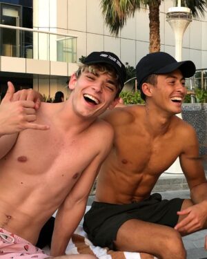 Nicky Andersen Instagram - Caption what that boy @joshbeauchamp said that made me crack up🤔