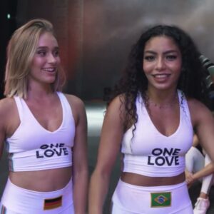 Nicky Andersen Instagram - @nowunited are the best - dream job <3