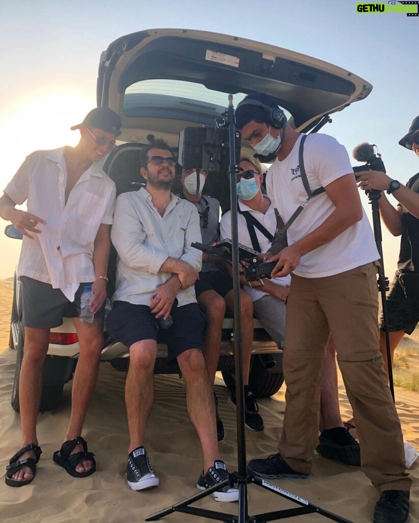 Nicky Andersen Instagram - THEY are Golden <3 @nowunited Dubai Desert