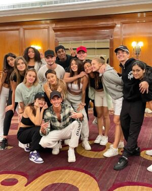 Nicky Andersen Instagram - I have missed youuu🥺😍🇧🇷 @nowunited