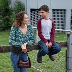 Nicole da Silva Instagram - It’s not all smiles tonight in Whyhope 💔 An episode not to be missed, 830pm @channel9 #9DoctorDoctor @9doctordoctor 📸 @brookrushton