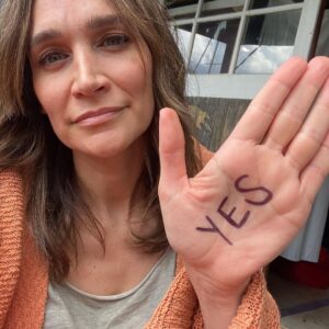 Nicole da Silva Instagram - First Nations people deserve their own voice 🖤 This is a vote for respect, recognition and a way forward 💛 Yes, Australia ❤️ #Yes #voicetoparliament