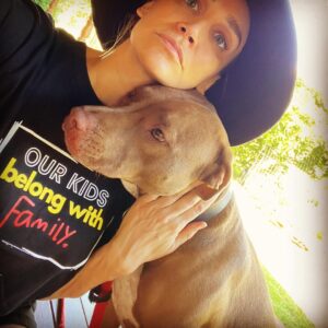Nicole da Silva Instagram - Head over to @clothingthegaps where 100% of profits from their #OurKidsBelongWithFamily tee will go to the @ourkidsbelongwithfamily initiative | Sorry means you don’t do it again ❤️💛🖤