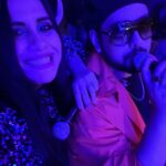 Nikhita Gandhi Instagram - I like it when there are people in my selfies 🍾 #decembervibes