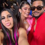Nikhita Gandhi Instagram - I like it when there are people in my selfies 🍾 #decembervibes