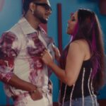 Nikhita Gandhi Instagram - High Hukku got us moving, and WE ARE HERE FOR IT! Link in Bio 🎧 #JioSaavn #HighHukku #King #NikhitaGandhi #NewRelease #NewMusic