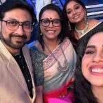 Nikhita Gandhi Instagram - Had the most fun on the sets of #Dadagiri with such talented and renouned artists! Catch us on Dadagiri on Zee Bangla! (Repeats today as well❣️) #dadagiri #zeebangla