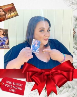 Nikki Blonsky Instagram - Happy Holidays everyone! Well I have some exciting gifts for you give to your loved ones and maybe grab one for yourself! I HAVE MERCH! Everything from signed movie merchandise to my very own Nikki Blonsky merch which includes backpacks, makeup brush cases and so much more! All you have to do is go to the link in my bio and start shopping! Ps every piece sold will come with a one of a kind signed Nikki souvenir! Thank you all for your support and I wish you all the happiest of holidays!