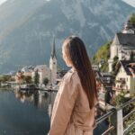 Nikol Švantnerová Instagram - Naše první zastávka Hallstatt🍂přijeli jsme večer, předpali tady v kempu a ráno si užili procházku bez turistů. Navíc takhle na podzim to tady má krásné kouzlo. #travel #hallstatt #visitaustria Hallstatt, Austria
