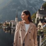 Nikol Švantnerová Instagram - Naše první zastávka Hallstatt🍂přijeli jsme večer, předpali tady v kempu a ráno si užili procházku bez turistů. Navíc takhle na podzim to tady má krásné kouzlo. #travel #hallstatt #visitaustria Hallstatt, Austria