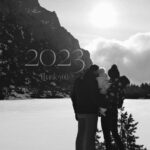 Nikol Švantnerová Instagram - Rok 2023 pro mě určitě bude jeden z nejkrásnějších. V březnu přišel na svět malý zázrak a najednou vše dostalo úplně jiný smysl. Stala jsem se mámou a nic není víc🤍 Jsem vděčná, za vše, co mi tento rok přinesl, za krásné pracovní příležitosti a spolupráce, za krásná místa, která jsem měla možnost navštívit, za to, že jste tady stále se mnou a baví vás má tvorba a nejvíc za to, že mám kolem sebe milující rodinu. Vám přeji, ať vás v roce 2024 doprovází hlavně zdraví a láska a ať se vám splní vše, co si jen přejete🤍 #happynewyear