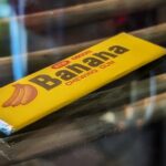 Nima Akbarpour Instagram - #banana #chewinggum #nostalgia تجدید میثاق با آرمان‌های کودکی #آدامس_موزی Bergamot