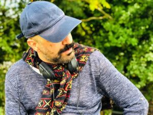 Nima Akbarpour Instagram - Recording sound for a short film was a delightful initial experience, filled with valuable lessons about sound, voice intricacies, and their impact.
Photo by @sajad.rafei