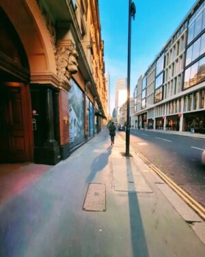 Nima Akbarpour Instagram - #London #scooterist #scooter #LondonVibes
#sunny #SpringVibes #spring #shadow