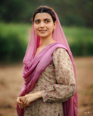 Nimrat Khaira Thumbnail - 439.3K Likes - Top Liked Instagram Posts and Photos