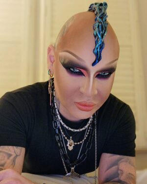 Nina Flowers Instagram - Mother is ready for the children 😎
See you on the dancefloor 🤸🙅👹
#hydratenightclub #hydratechicago #ninaflowers #djninaflowers