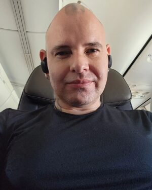 Nina Flowers Instagram - Here I come DC! Happy Saturday!