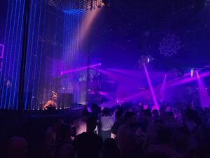Nina Flowers Instagram - What a night!! All my love and gratitude to @swertstom for the opportunity to play for @him_belgium 😎I had an amazing time and I'm super grateful for this amazing experience.  Anyone visiting Belgium, you must come to HIM 💙 #everything #him #himbelgium #ninaflowers #djninaflowers