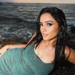 Nisha Guragain Instagram - Sunsets to melt everything else away. 🌅🏖️ 📸 @official.khushal.photography