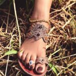Nisha Guragain Instagram - तेरी झलक अशरफ़ी श्रीवल्ली नैना मदक बर्फी तेरी झलक अशरफ़ी श्रीवल्ली बातें करे दो हर्फी 🥰 📷 - @official.khushal.photography Styling- @sumairamomin Mua- @makeupbybharti