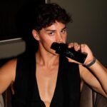 Noah Beck Instagram - MYSLF, last night @gq @yslbeauty #YSLBeautyPartner