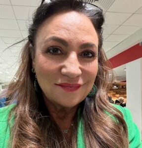 Norah Casey Instagram - Tired eyes but for a good reason. After 24 hours in Dublin, I’m escaping again 😊 - next stop Faro #upupandaway on a pre-dawn flight - the best option of you want the first day to be a full day in the Algarve… this is going to be a great adventure, with lots of new places and experiences and a new take on some of my favourite things to do #offthebeatentrack #watchthisspace #winterescape #feelthesunonyourface 😎