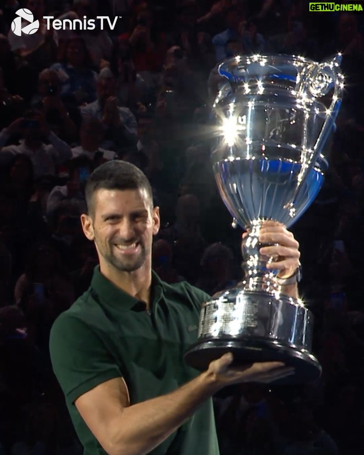 Novak Djokovic Instagram - The crown on the season 🏆 @djokernole lifts the Year-End ATP No.1 for the eighth time! 😄 . #tennis #tennistv #sports #instasport #nittoatpfinals #djokovic #novakdjokovic #number1 Turin, Italy