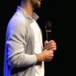 Novak Djokovic Instagram - Želimo da podelimo duboku zahvalnost za iskustvo koje smo zajedno prošli na turneji sa dr Gaborom Mateom, koju zatvaramo radionicom u Ljubljani. Bilo je to putovanje kroz traume i izazove, ali i put ka ozdravljenju i samospoznaji. Hvala dr Mateu što je podelio svoje znanje i iskustvo sa nama. Njegove reči su svima nama pomogle da razumemo i naše individualne i kolektivne traume i pronađemo put ka isceljenju. Neka ovi razgovori i radionice budu početak puta ka dubljem razumevanju sebe i drugih. A neka hrabrost bude vaš vodič dok koračate tim putem. Hvala vam što ste bili deo ovog nezaboravnog iskustva i podržali našu misiju - bez vas ništa od ovoga ne bi bilo moguće. Takođe, ukoliko niste imali priliku da prisustvujete proteklim događajima, obaveštavamo vas da link za snimak razgovora iz MTS dvorane možete kupiti do 31.10., dok dokumentarni film možete besplatno pogledati. Link je u opisu profila. _______________ We would like to share our deepest gratitude for the experience we had on the tour with Dr. Gabor Mate, which we ended with a workshop in Ljubljana. It was a journey through trauma and hardship, but also a path to healing and self-awareness. We appreciate Dr. Mate for sharing his knowledge and experience with us. His words helped all of us to understand both our individual and collective traumas and find a path to healing. Let these conversations and workshops be the beginning of our journey towards a deeper understanding of ourselves and others. And let courage be your guide as you walk that path. Thank you for being a part of this unforgettable experience and for supporting our mission - without you, none of this would have been possible. Also, if you did not have the opportunity to attend our previous events, we remind you that you can purchase the recording of the conversation in Belgrade until 31.10., while the documentary film is available for free watching. The link is in bio. @gabormatemd @jelenadjokovicndf @novakfoundation