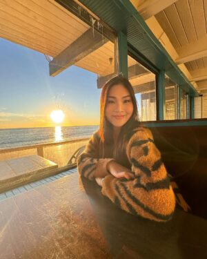 Nuntita Khampiranon Instagram - Beach vibes 🍹❤️