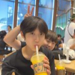 Oh Han-kyul Instagram – 방학이 너무 너무 아쉬운 아이들 ⭐️
승준이,경훈이,준희,태희 또 보장!! 😍
.
#오한결 #청소년배우오한결
#에버랜드🎡 #그저즐거운아이들🎶 
#좋은사람들과함께💕 #힐링존재💛