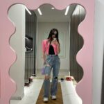 Oh Yeon-seo Instagram - 🍑