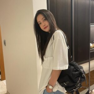 Oh Yeon-seo Instagram - 🍒