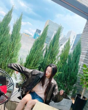 Oh Yeon-seo Instagram - 쉬는날🥦
