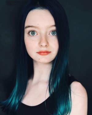Olive Elise Abercrombie Instagram - Skelly’s up so ofc Olive’s in her Corpse Bride era