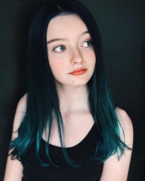 Olive Elise Abercrombie Instagram - Skelly’s up so ofc Olive’s in her Corpse Bride era